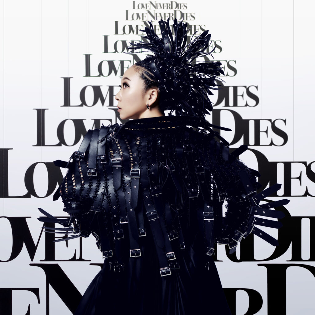 MISIA 15th ALBUM「LOVE NEVER DIES」ジャケット写真公開&オリジナルT 
